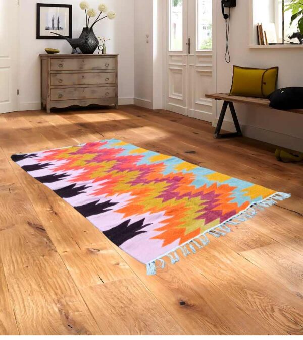 Shatranjy/ handmade carpet: size 36''x62''