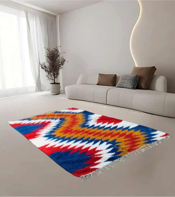 Shatranjy/handloom carpet: size -3x5ft