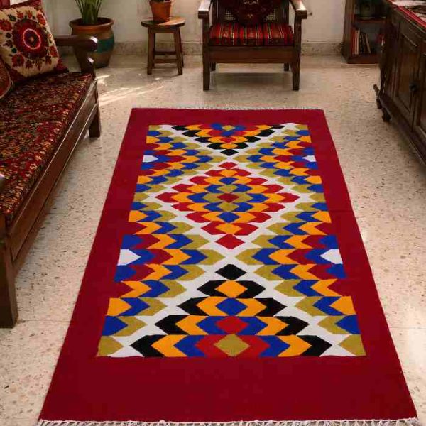 Shatranjy: handmade carpet, size: 47''x75''